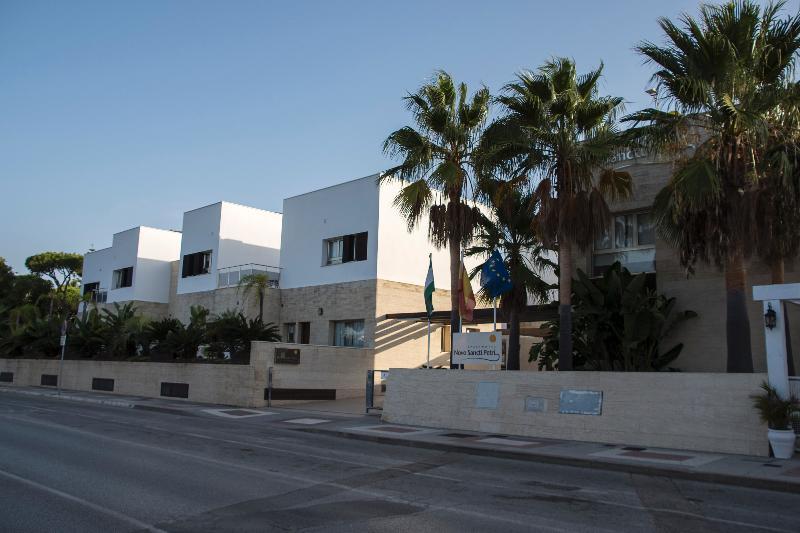 Aparthotel Novo Sancti Petri Chiclana de la Frontera Exterior photo